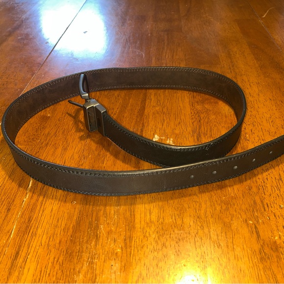 Levi’s Reversible Black Brown Belt - Picture 5 of 5